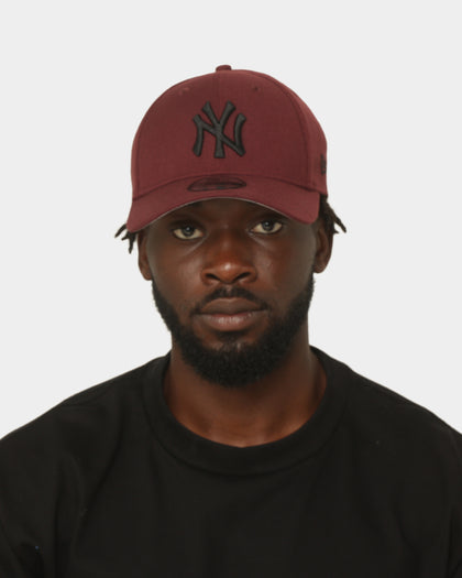 New Era New York Yankees Seasonal 39THIRTY Stretch Fit Maroon
