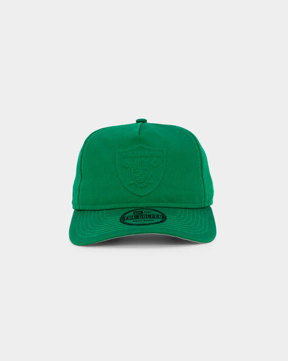New Era Las Vegas Raiders 'Kelly Green Embossed Logo' Old Golfer Snapback Kelly Green