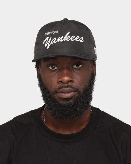 New Era New York Yankees 'Black Chrome Script' Prolight Old Golfer Snapback Black