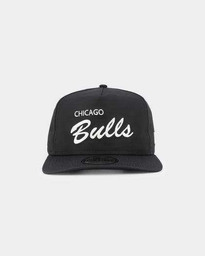 New Era Chicago Bulls 'Black Chrome Script' Prolight Old Golfer Snapback Black