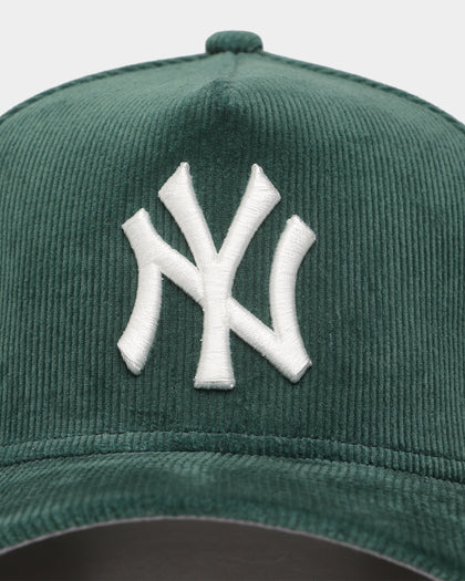 New Era New York Yankees 'Classic Corduroy' 9FORTY A-Frame Snapback Dark Green