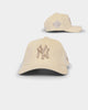 New Era New York Yankees 'Classic Corduroy' 9FORTY A-Frame Snapback Chrome