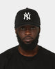 New Era New York Yankees 'Classic Corduroy' 9FORTY A-Frame Snapback Black