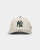 New Era New York Yankees 'Chrome White Dark Green' 9FORTY A-Frame Snapback Chrome/Stone/Dark Green