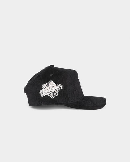 New Era Los Angeles Dodgers 'Classic Corduroy' 9FORTY A-Frame Snapback Black