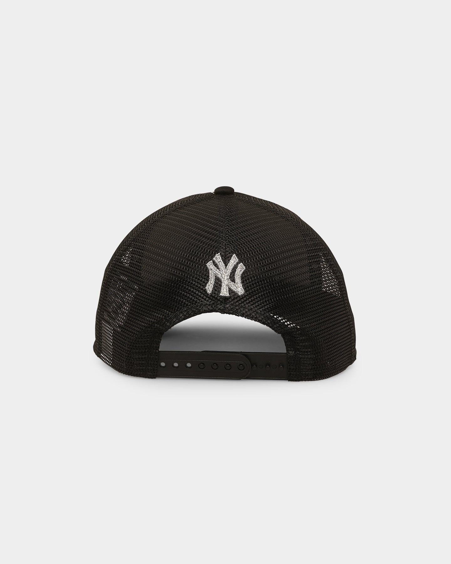 New Era New York Yankees 'Rhinestone' Trucker 9FORTY A-Frame