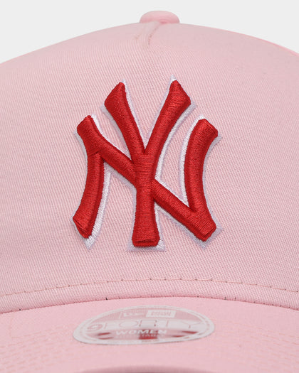 New Era Women's New York Yankees 'Strawberry Jam' 9FORTY A-Frame Strapback Pastel Pink