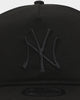 New Era New York Yankees Old Golfer Snapback Black/Black