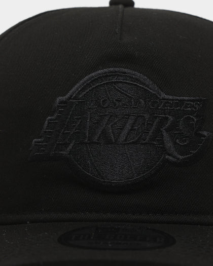 New Era Los Angeles Lakers Core Golfer Snapback Black/Black