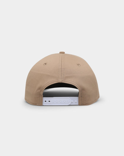 New Era Los Angeles Dodgers Old Golfer Snapback Tumbleweed/White