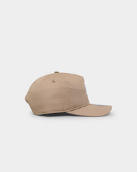 New Era Los Angeles Dodgers Old Golfer Snapback Tumbleweed/White