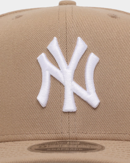 New Era New York Yankees 9FIFTY High Profile Retro Crown Snapback Tumbleweed/White