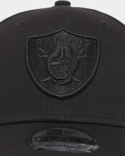New Era Las Vegas Raiders 'Black On Black' 9FORTY Casual Strapback Black/Black