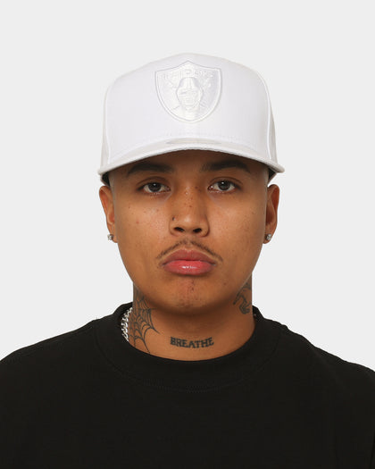 New Era Las Vegas Raiders 'White On White' 59FIFTY Fitted White/White