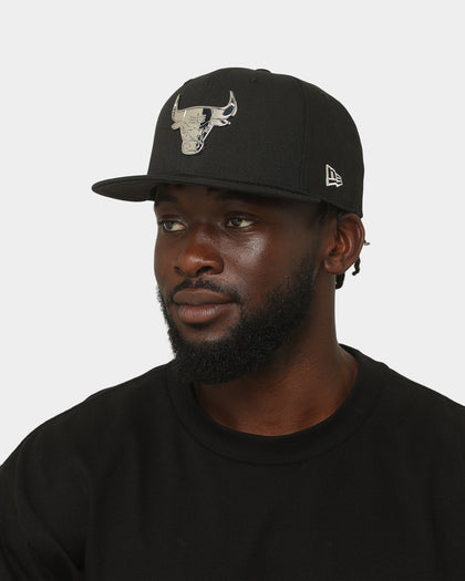New Era Chicago Bulls 'Metal Badge' 59FIFTY Fitted Black/Silver