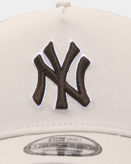 New Era New York Yankees 'Oat Mocha' 9FORTY A-Frame Snapback Stone