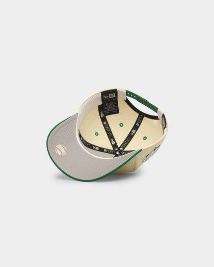 New Era New York Yankees 'Lucky Green' 9FORTY A-Frame Snapback Chrome White