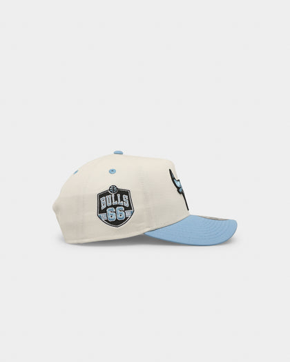 New Era Chicago Bulls 'Chrome University Blue' 9FORTY A-Frame Snapback Chrome White