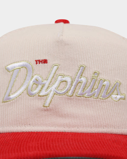 New Era Redcliffe Dolphins 'NRL Retro Script Corduroy' Golfer Snapback Chrome White