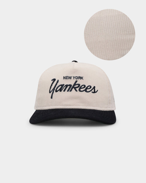 New Era New York Yankees 'Chrome Corduroy Throwback Script' Golfer Snapback Chrome White