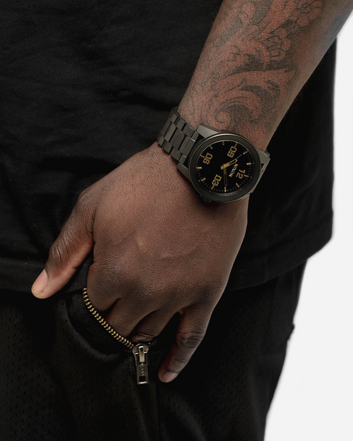 Nixon Corporal SS Matte Black/Gold