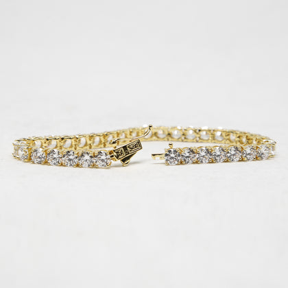 Saint Morta Round Cut 7" Tennis Bracelet Gold Plated