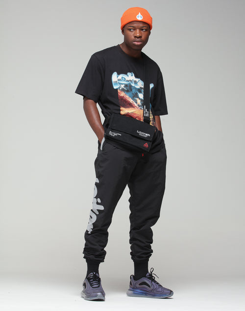 Loiter NYC Star Walk Messenger Bag Black