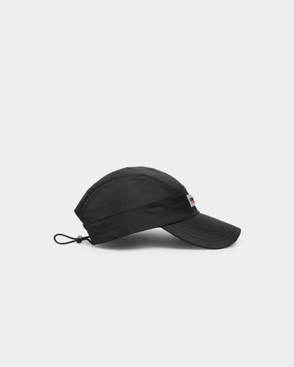 Carré Revolution Wear Runner Cap Black
