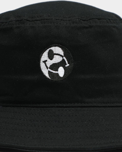 Goat Crew Yin Yang Bucket Black