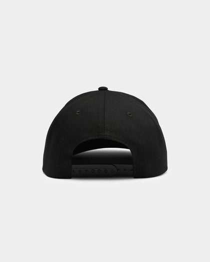 Carré Trevail Snapback Black