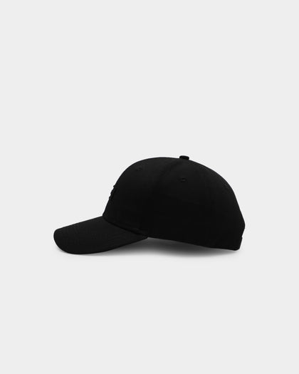 Carre' Men's Commando Classique Strapback Black