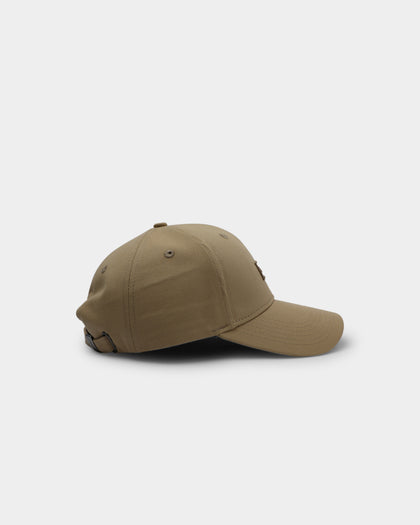 Carre' Men's Commando Classique Strapback Stone
