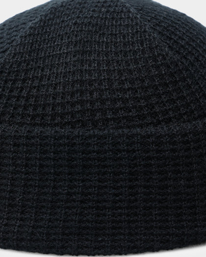 Carré Script Waffle Beanie Black