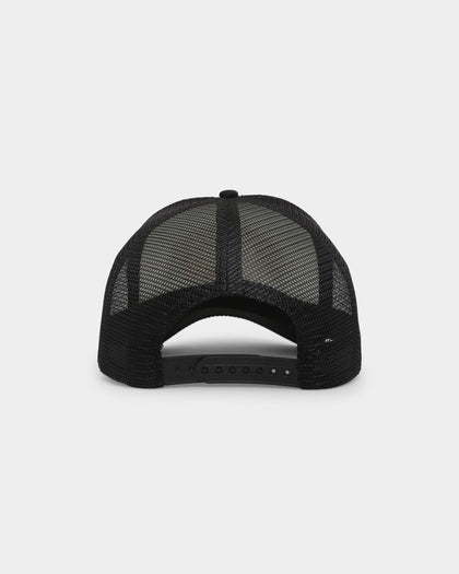 Goat Crew X South Park Kenny Trucker White/Black