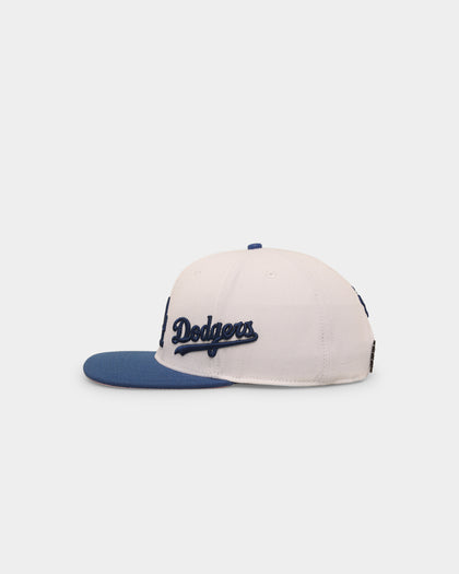 Pro Standard Los Angeles Dodgers Roses Snapback White