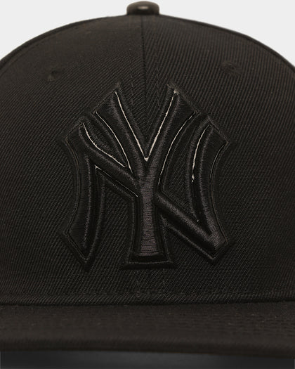 Pro Standard New York Yankees Triple Black Wool Snapback Black/Black