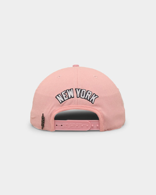 Pro Standard New York Yankees World Series Snapback Pink