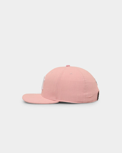 Pro Standard New York Yankees World Series Snapback Pink