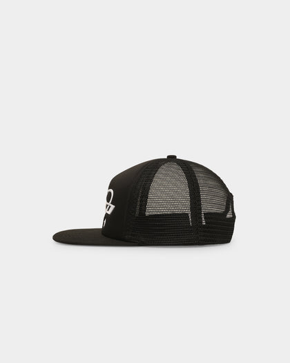 Carré Star Sign Trucker Snapback Black