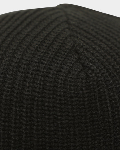 Carré Motion Knitted Beanie Black