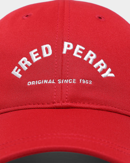 Fred Perry Tricot Arch Branded Cap Blood