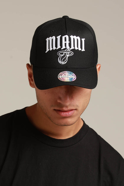 Mitchell & Ness Miami Heat City Script 110 Snapback Black