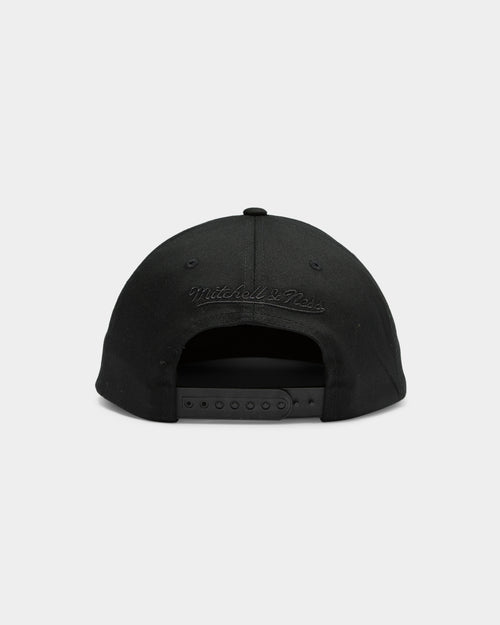 Mitchell & Ness Chicago Bulls Deadstock Snapback Black/OTC