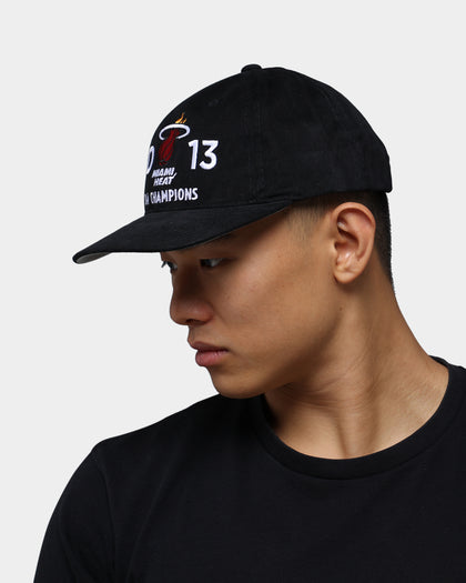 Mitchell & Ness Miami Heat Finals History Deadstock Snapback Black