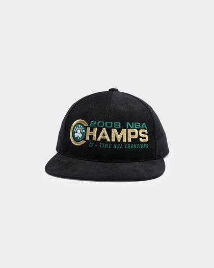 Mitchell & Ness Boston Celtics Champions Deadstock Snapback Black