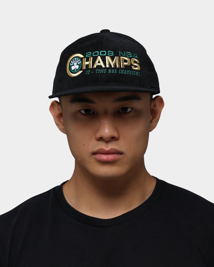 Mitchell & Ness Boston Celtics Champions Deadstock Snapback Black