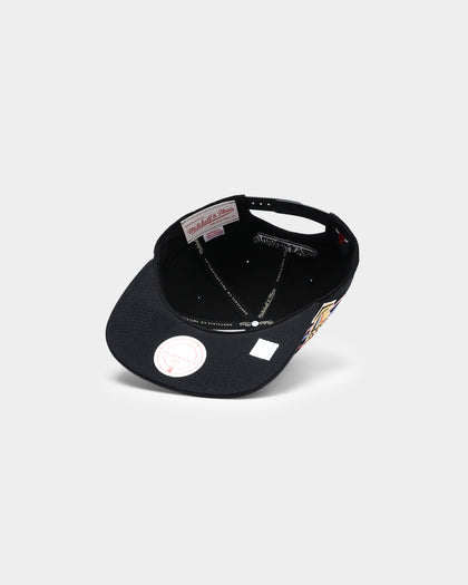 Mitchell & Ness Chicago Bulls Champions Deadstock Snapback Black