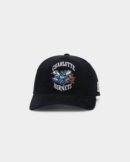 Mitchell & Ness Charlotte Hornets Hard Wood Classics Logo Pro Crown Snapback Black