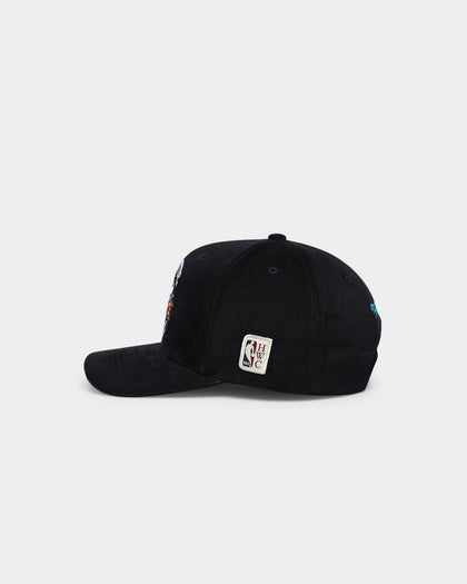 Mitchell & Ness Charlotte Hornets Hard Wood Classics Logo Pro Crown Snapback Black