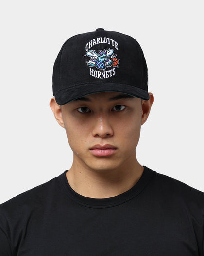 Mitchell & Ness Charlotte Hornets Hard Wood Classics Logo Pro Crown Snapback Black